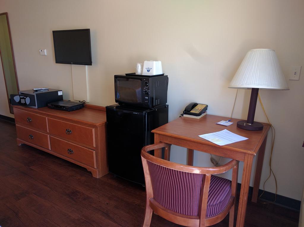 America'S Best Value Inn & Suites Gallup Εξωτερικό φωτογραφία