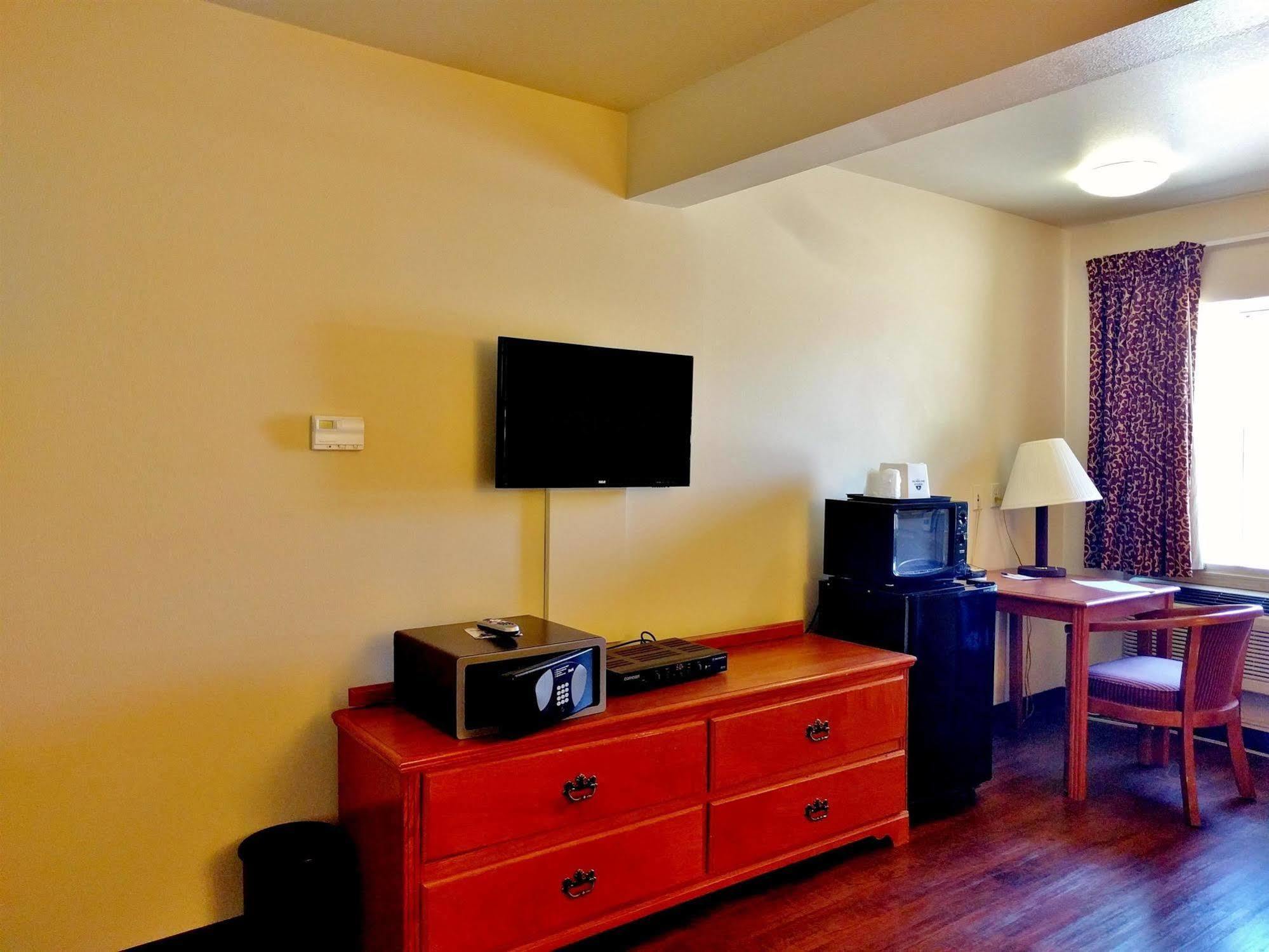 America'S Best Value Inn & Suites Gallup Εξωτερικό φωτογραφία