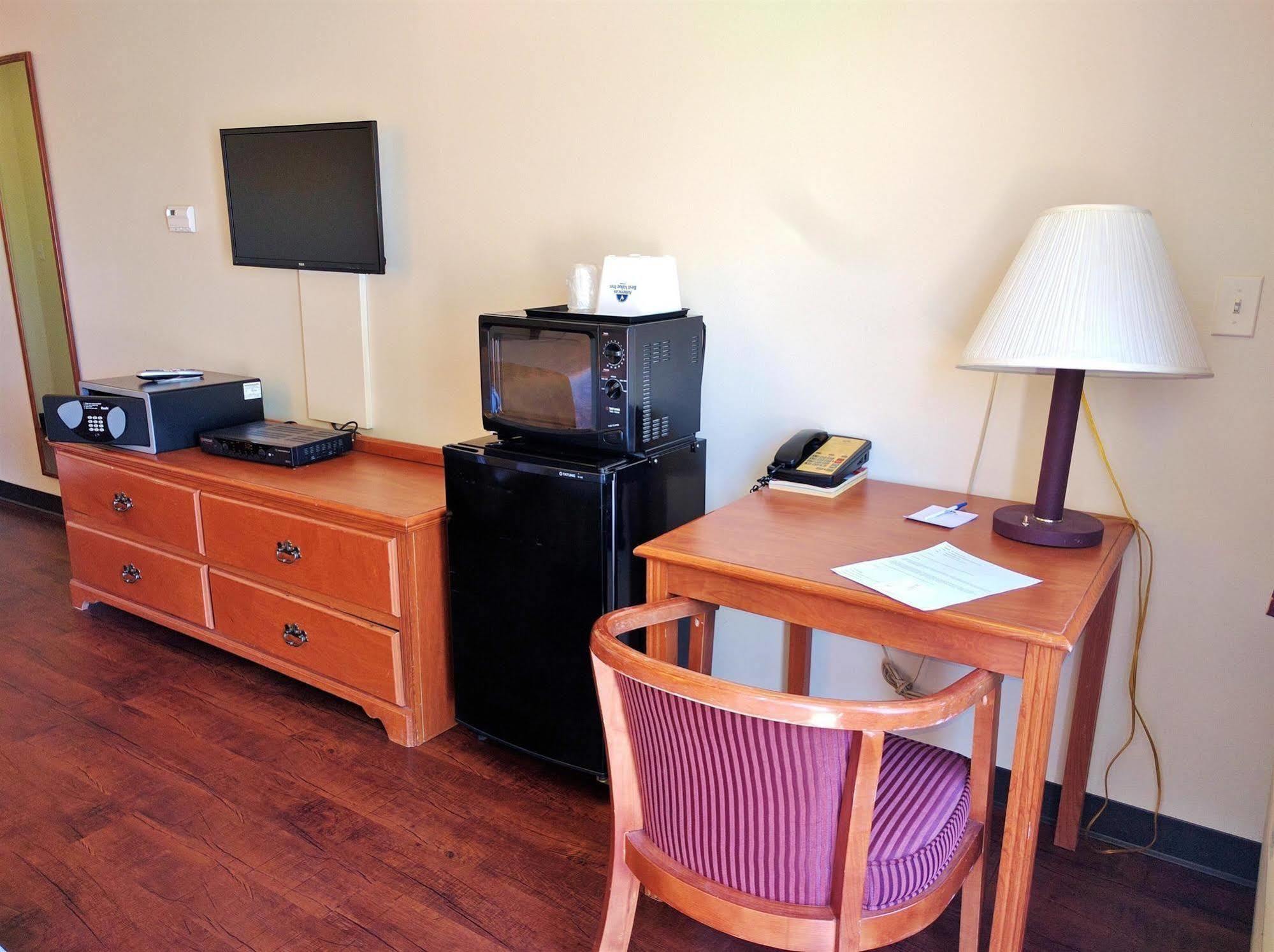 America'S Best Value Inn & Suites Gallup Εξωτερικό φωτογραφία