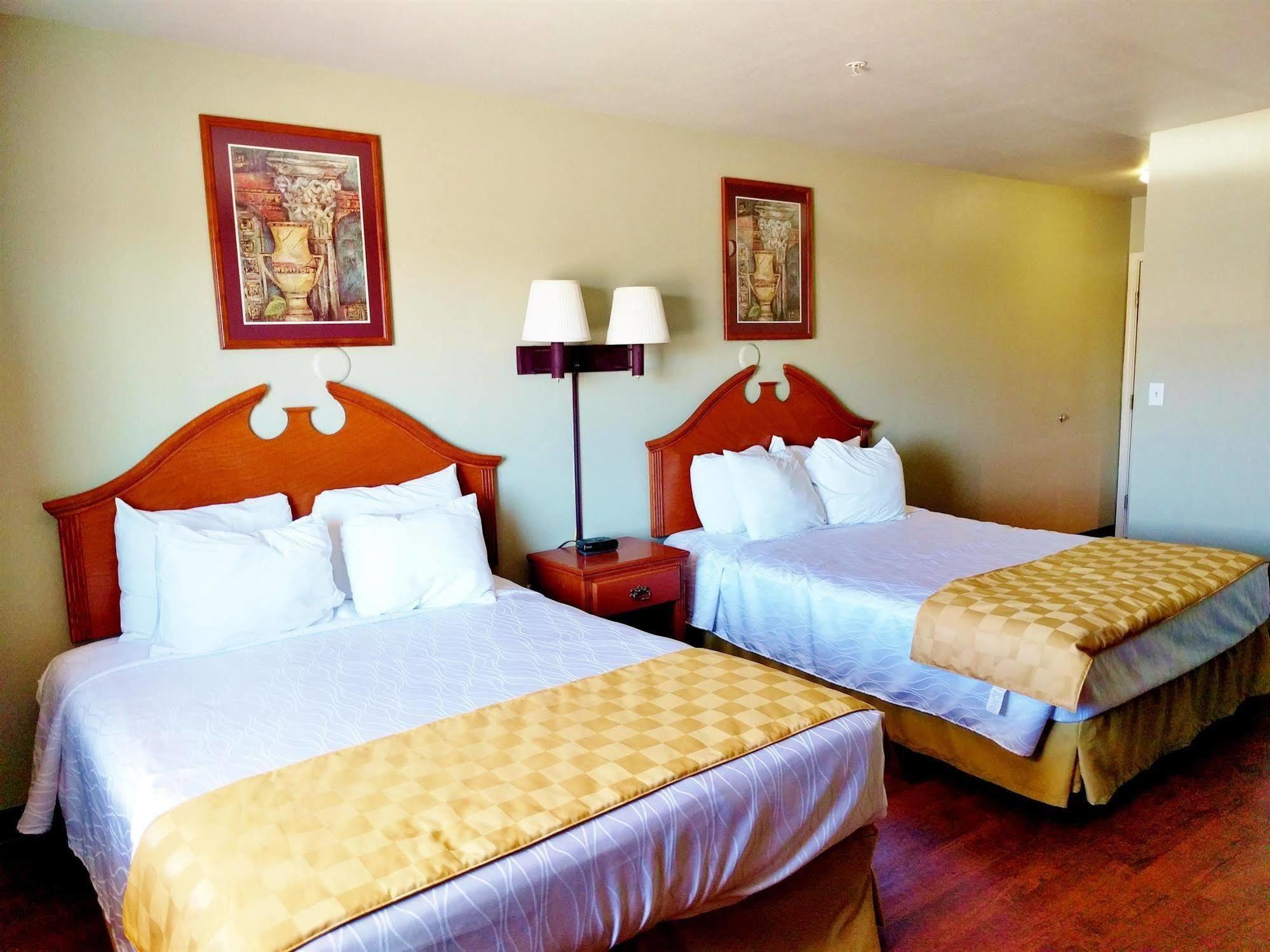 America'S Best Value Inn & Suites Gallup Εξωτερικό φωτογραφία