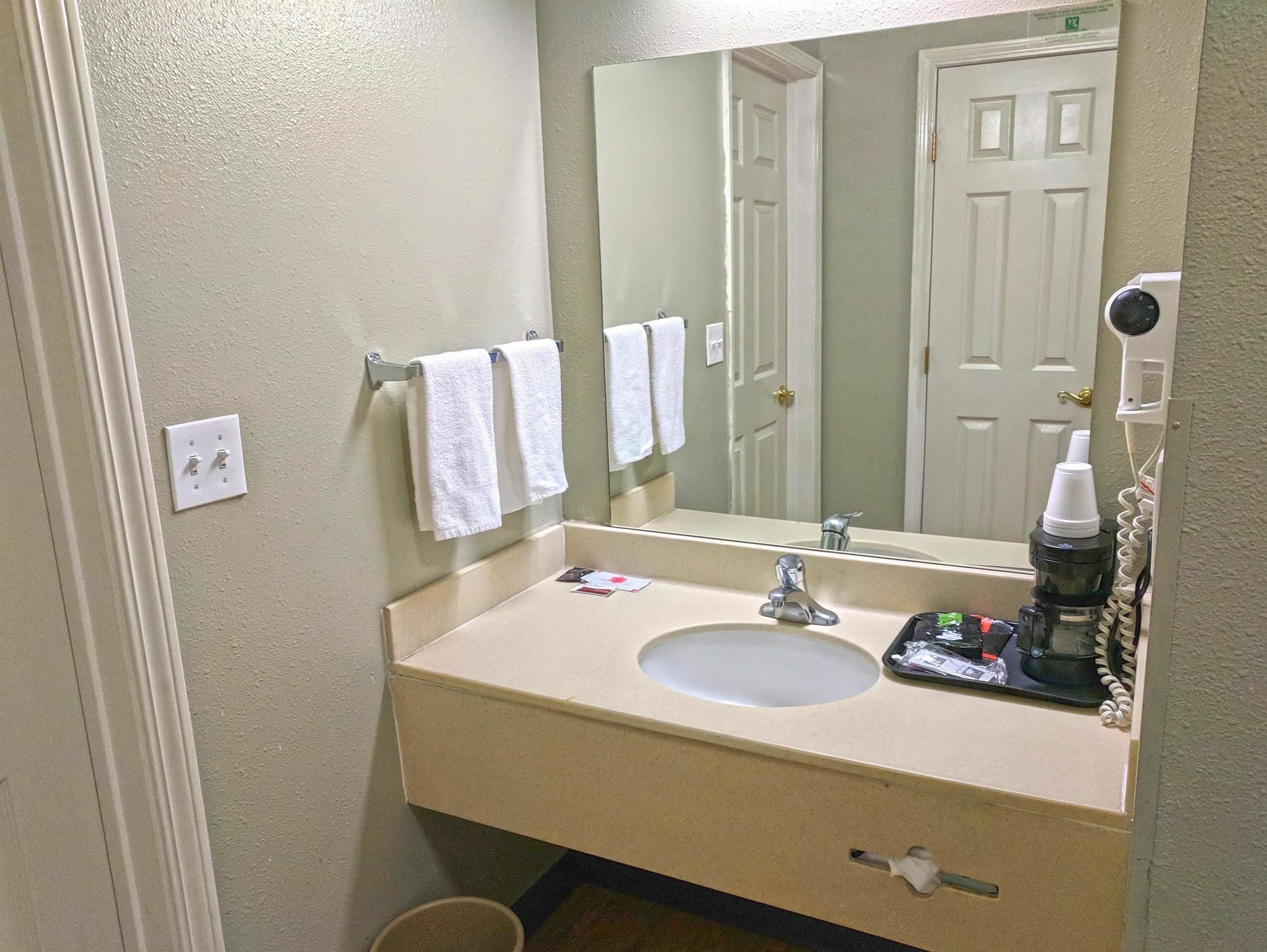 America'S Best Value Inn & Suites Gallup Εξωτερικό φωτογραφία