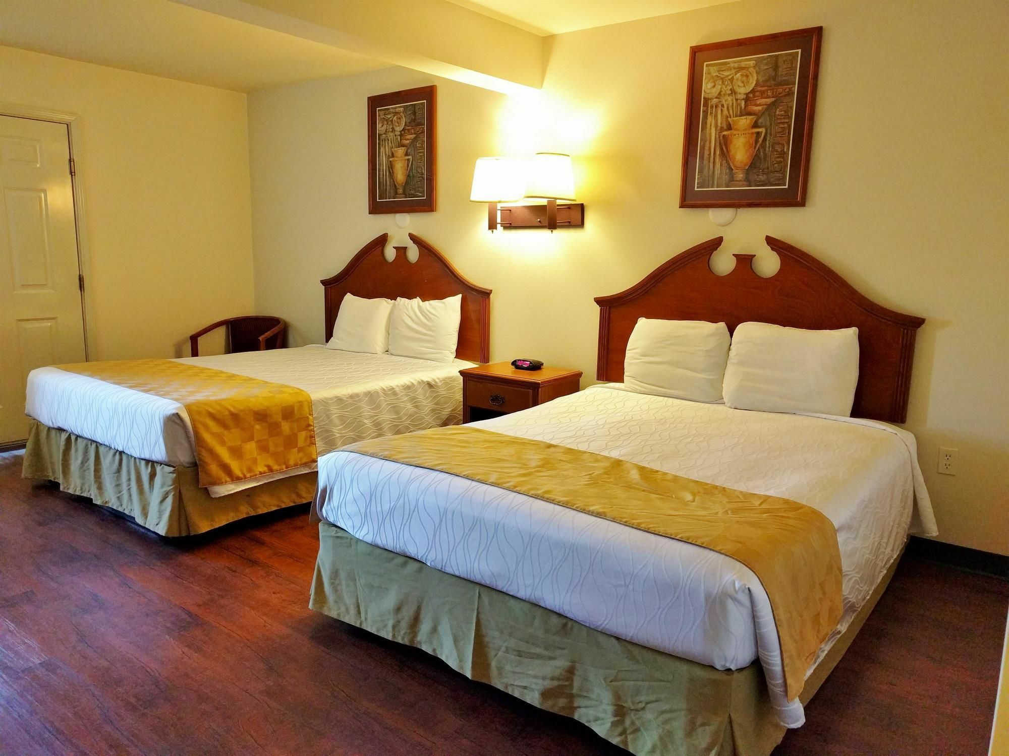 America'S Best Value Inn & Suites Gallup Εξωτερικό φωτογραφία