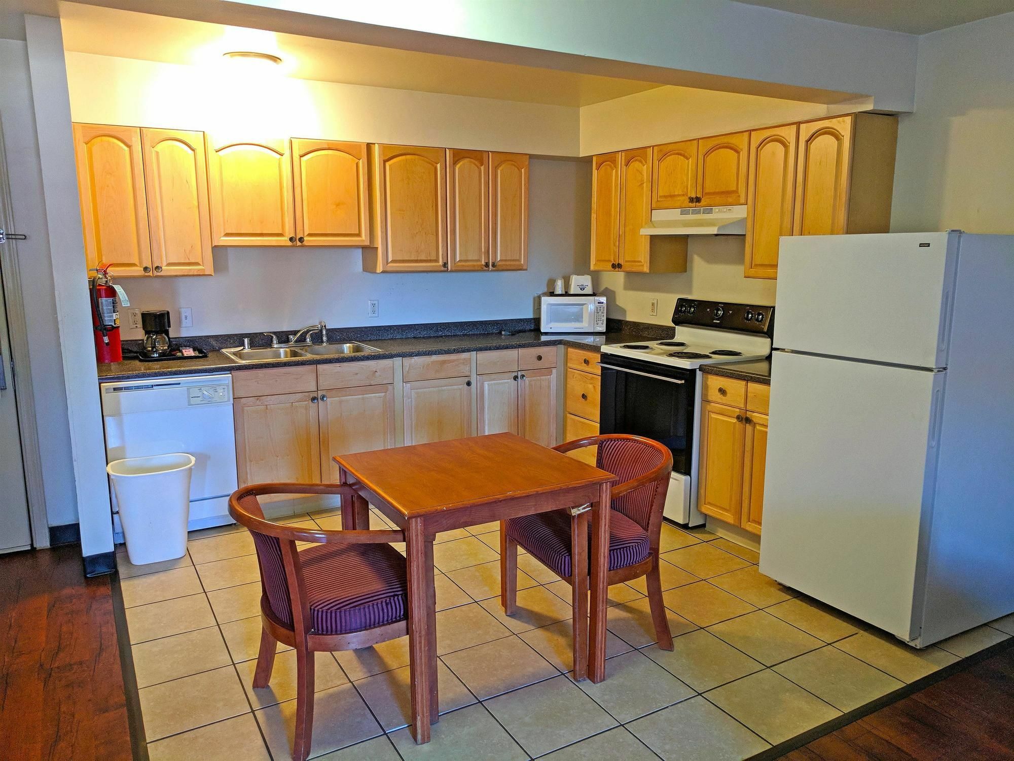 America'S Best Value Inn & Suites Gallup Εξωτερικό φωτογραφία