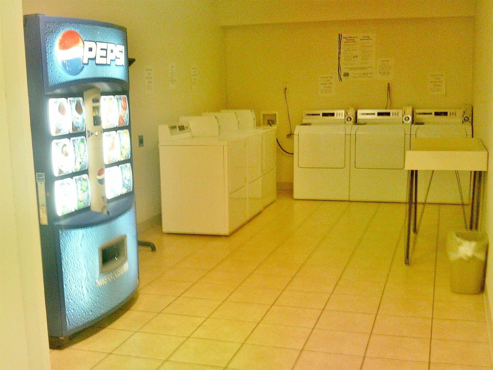 America'S Best Value Inn & Suites Gallup Εξωτερικό φωτογραφία